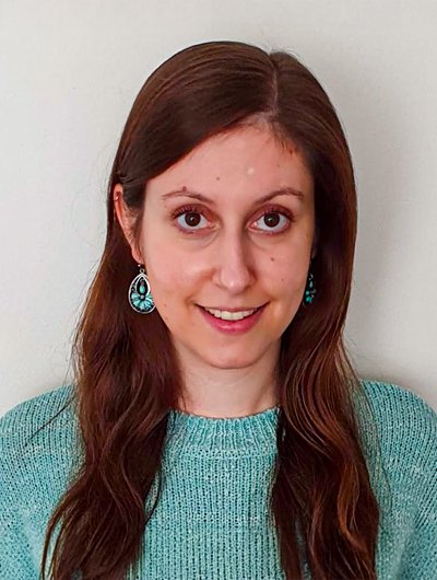 Yunis Ebner, Constanza