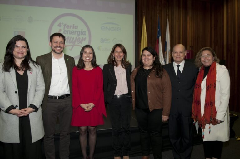 Ceremonia Inaugural 4ta Feria Energía Mujer