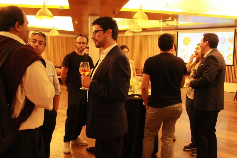 [Video] EEUU, Entrevista a Minisitro Perry: Recuperando la Energía Nuclear