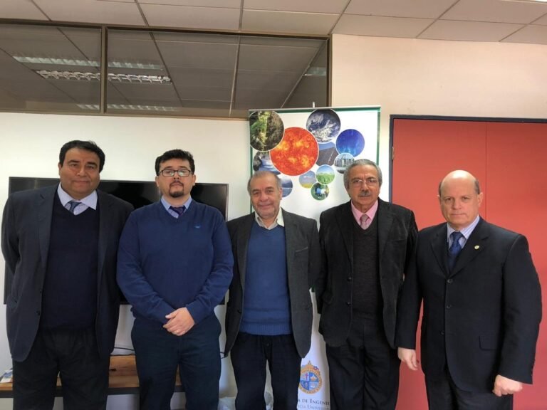 Armando Mellado Chamblas se convierte en nuevo graduado del Magíster en Ingeniería de la Energía de la Pontificia Universidad Católica de Chile.