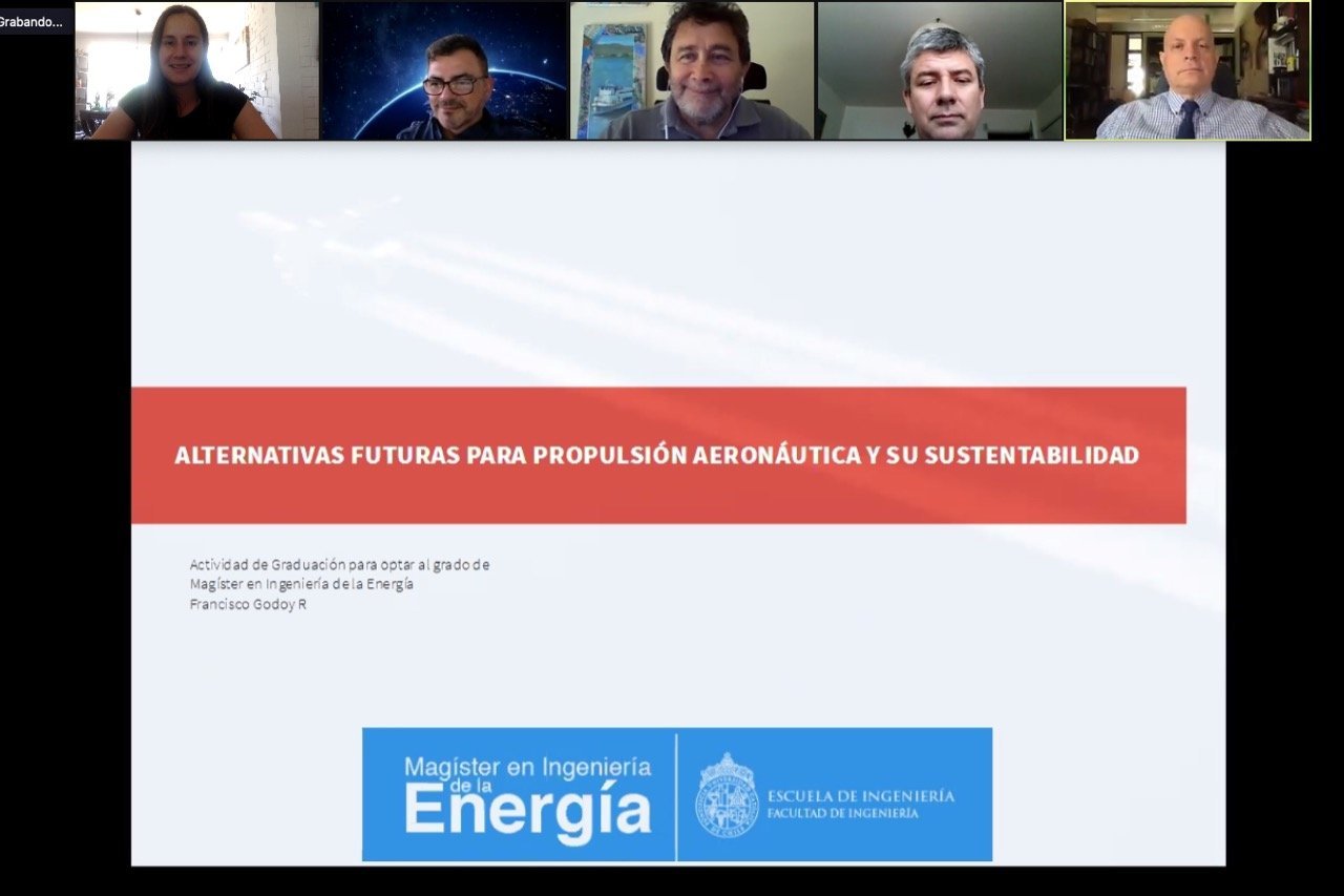 Francisco Godoy Reitze se convierte en el nuevo graduado del Magíster en Ingeniería de la Energía de la Pontificia Universidad Católica de Chile