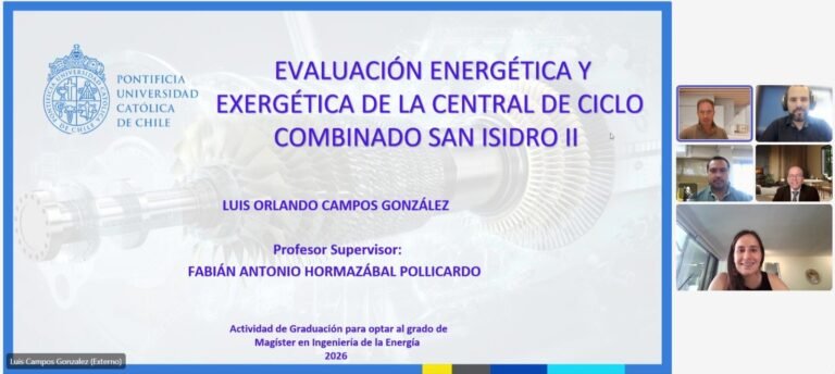 Luis Campos se convierte en un nuevo graduado del Magíster en Ingeniería de la Energía de la Pontificia Universidad Católica de Chile