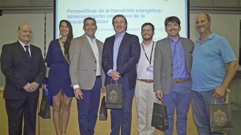 ¡Tenemos nuevo amigo! MIE-UC y CIGRE Chile firman convenio de colaboración