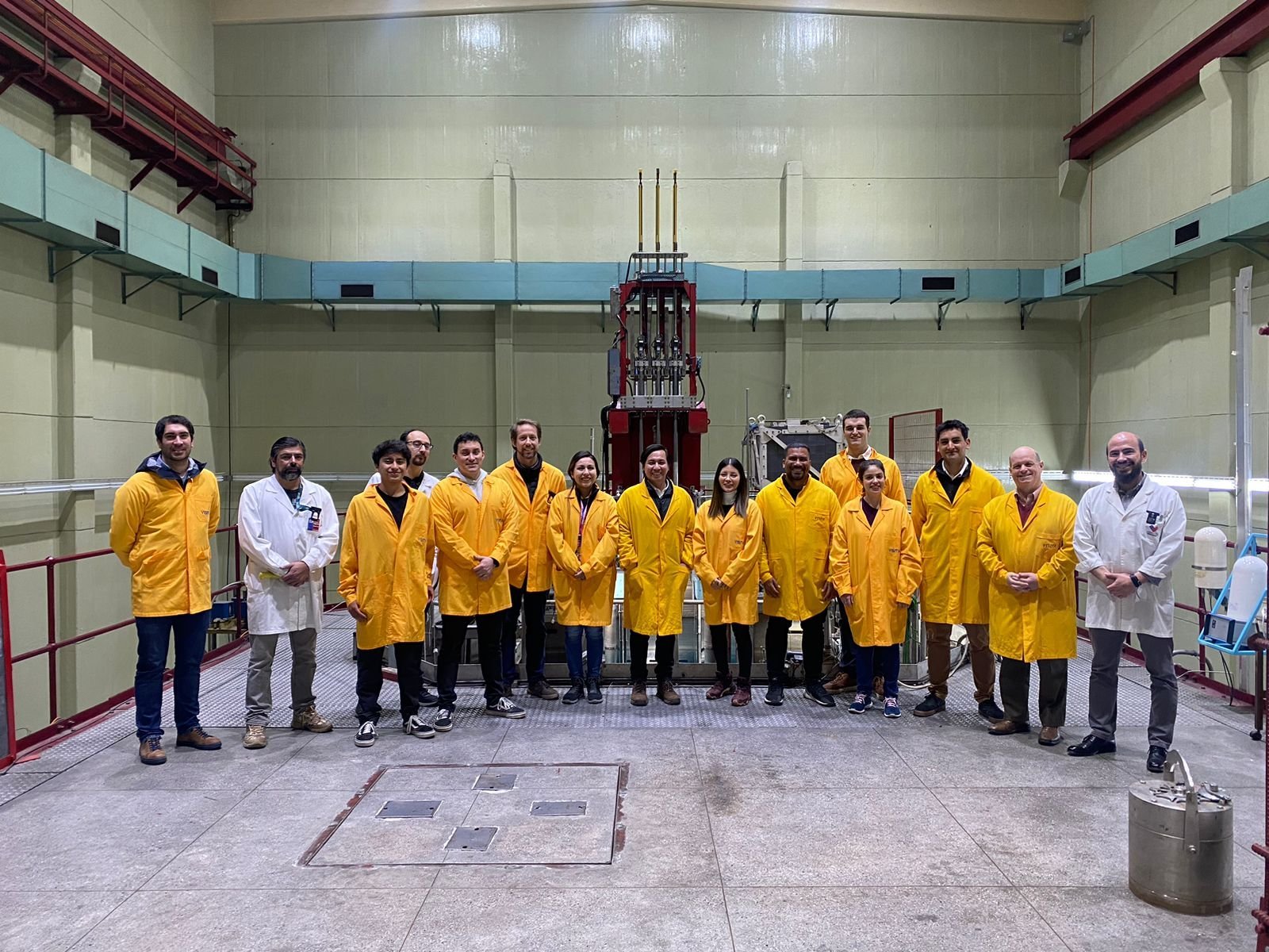 Visita Académica al Centro de Estudios Nucleares de La Reina